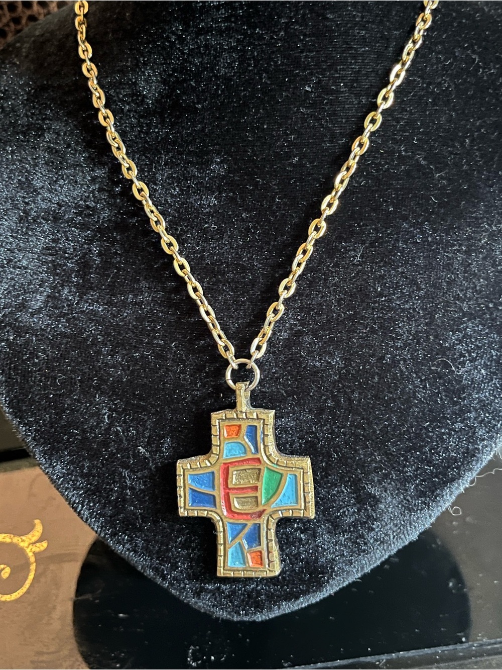 Terra Sancta Guild Cross c1971